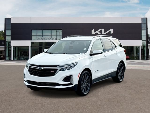 Used 2022 White Chevrolet RS image 4