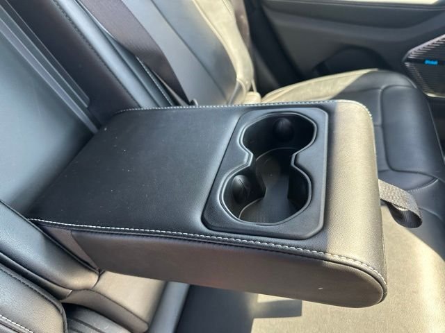 Used 2023 White Jeep Overland 4xe image 34