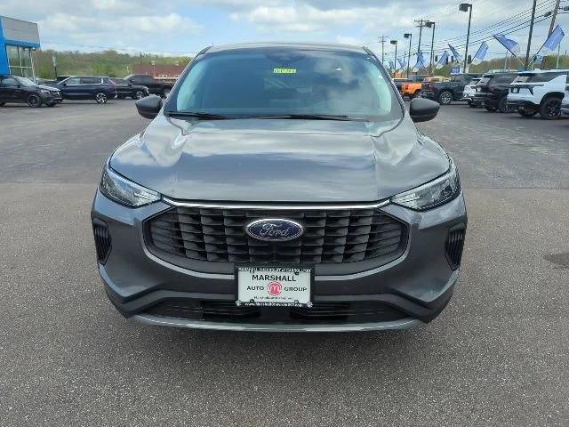 Used 2024  Ford Active image 3