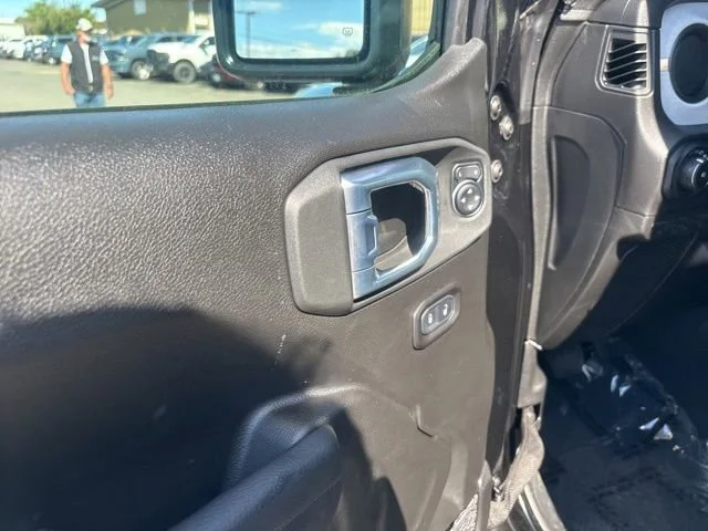 New 2026 Black Clear-Coat Exterior Paint Jeep Willys image 18