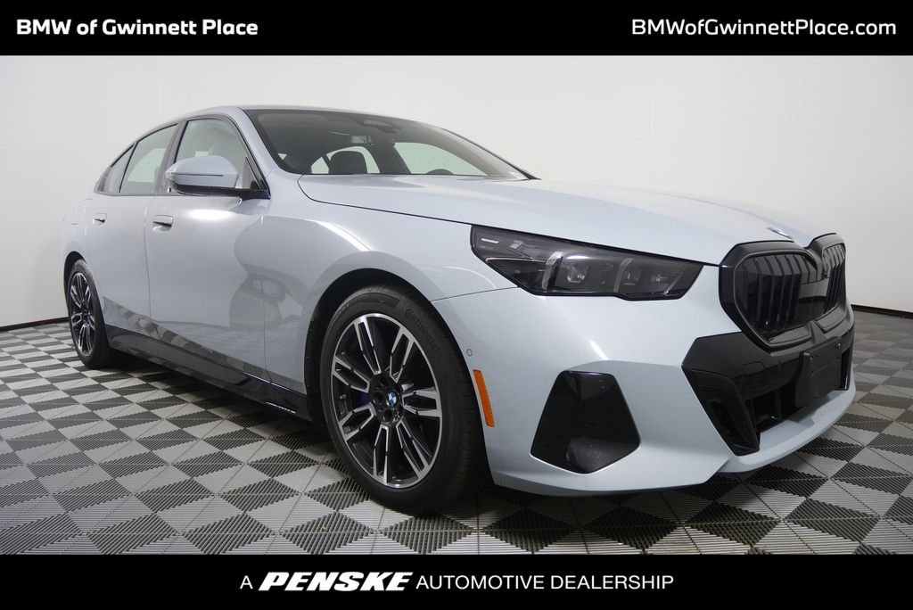 2026 BMW 5 Series 540i xDrive Sedan's photo