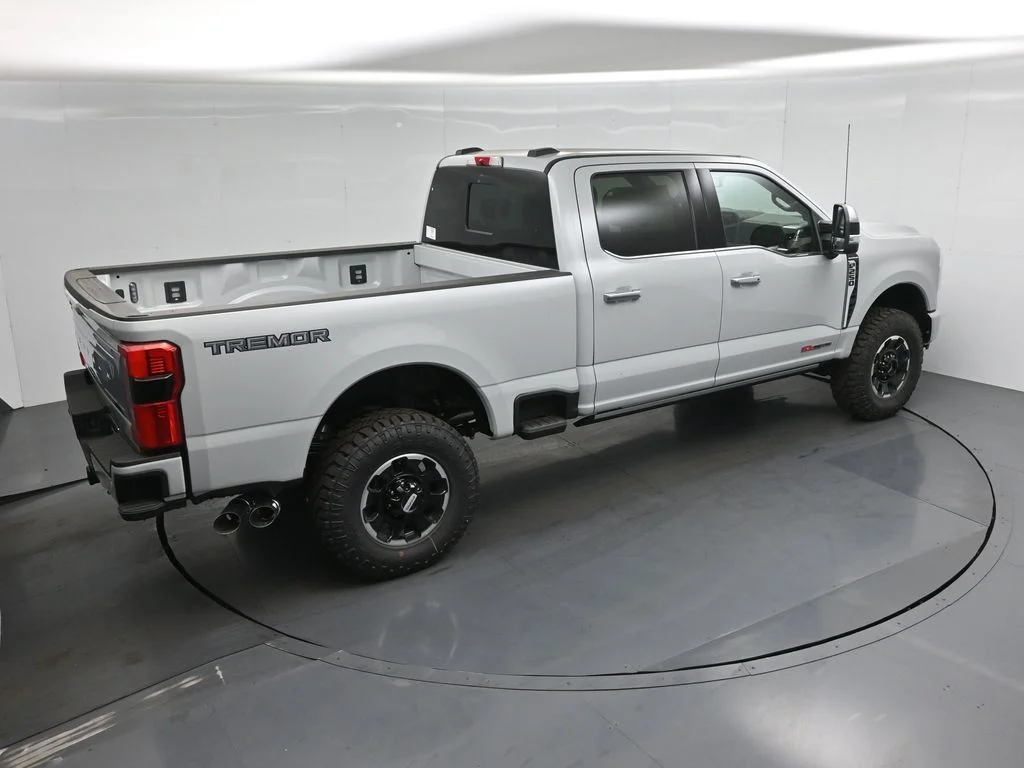 New 2026 Avalanche Ford Platinum image 38