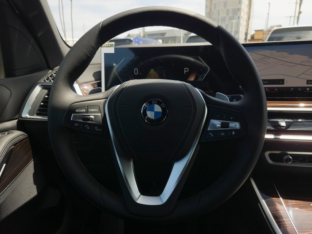 New 2026 Black Sapphire Metallic BMW xDrive40i image 14