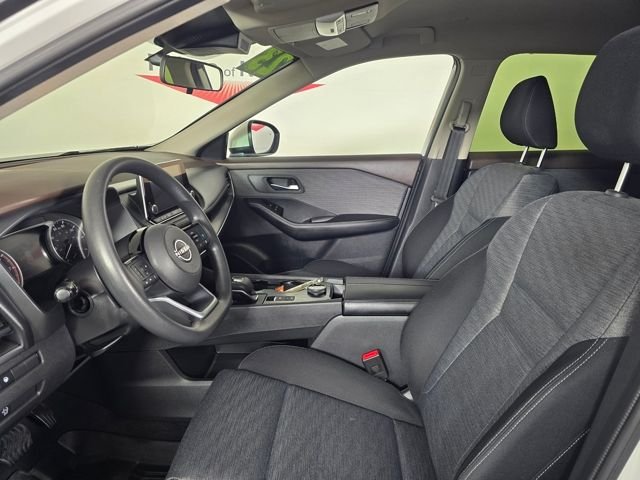 Used 2023 Pearl White Nissan SV image 15