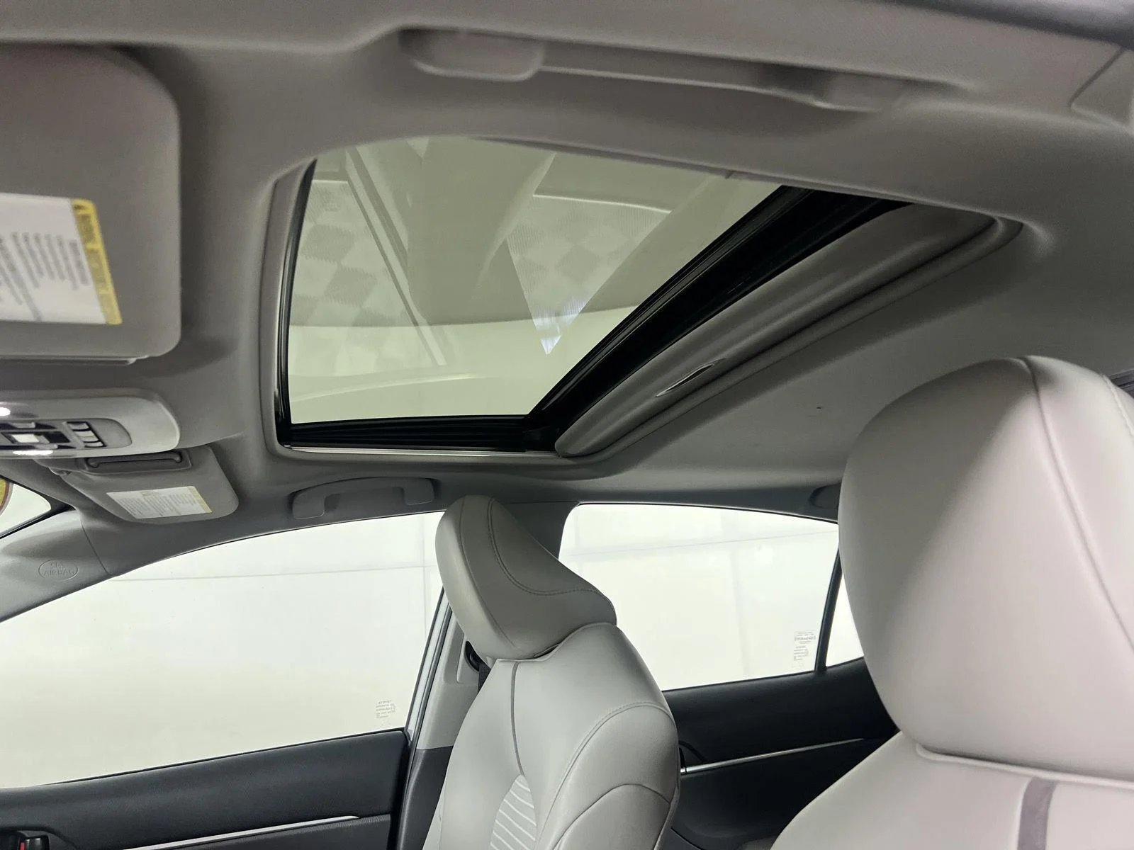 Used 2022 Celestial Silver Metallic Toyota SE image 22