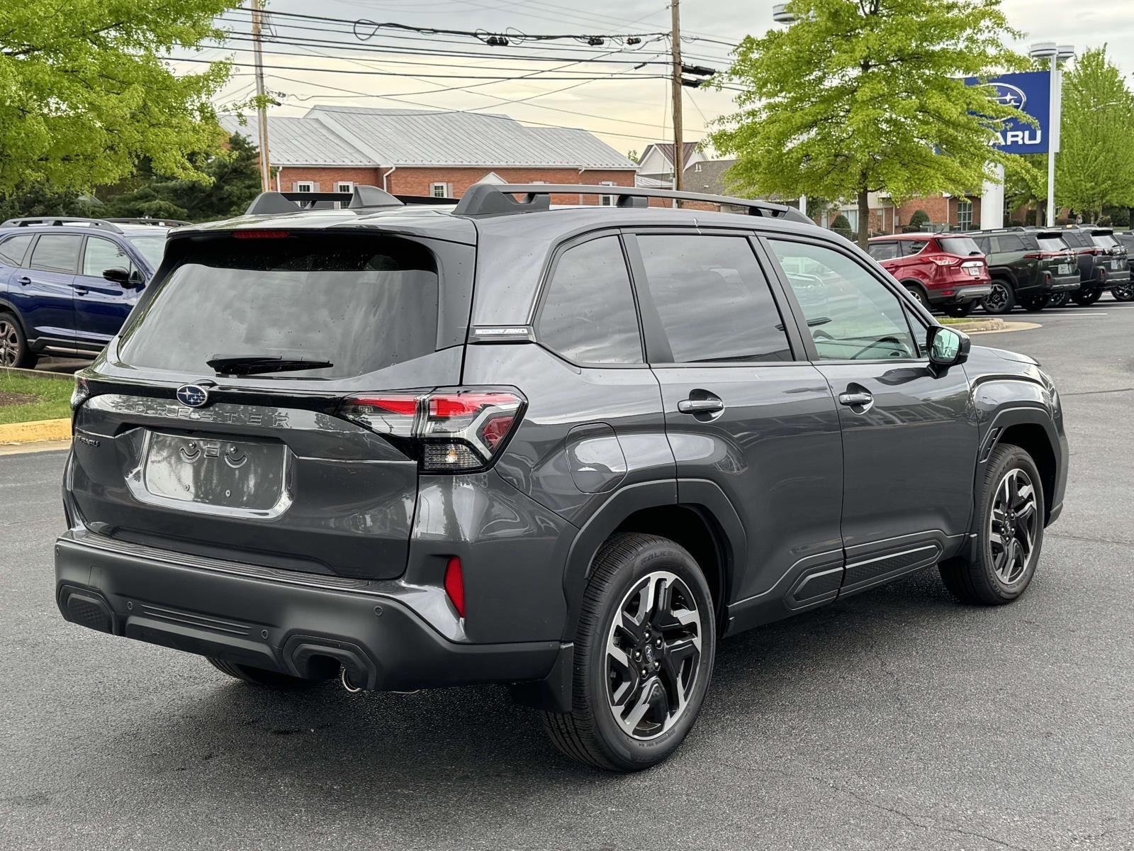 New 2026 MAGNETITE GRAY METALLIC Subaru Limited image 2
