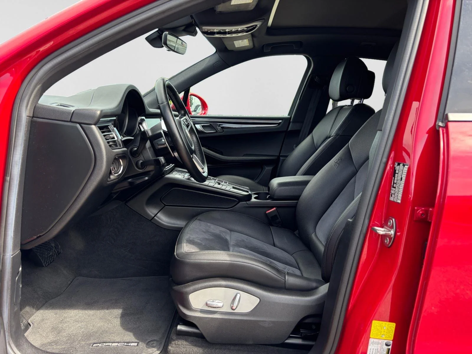 Used 2019 Carmine Red Porsche Base image 10