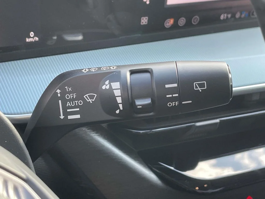 New 2026 Black Nissan Platinum image 23
