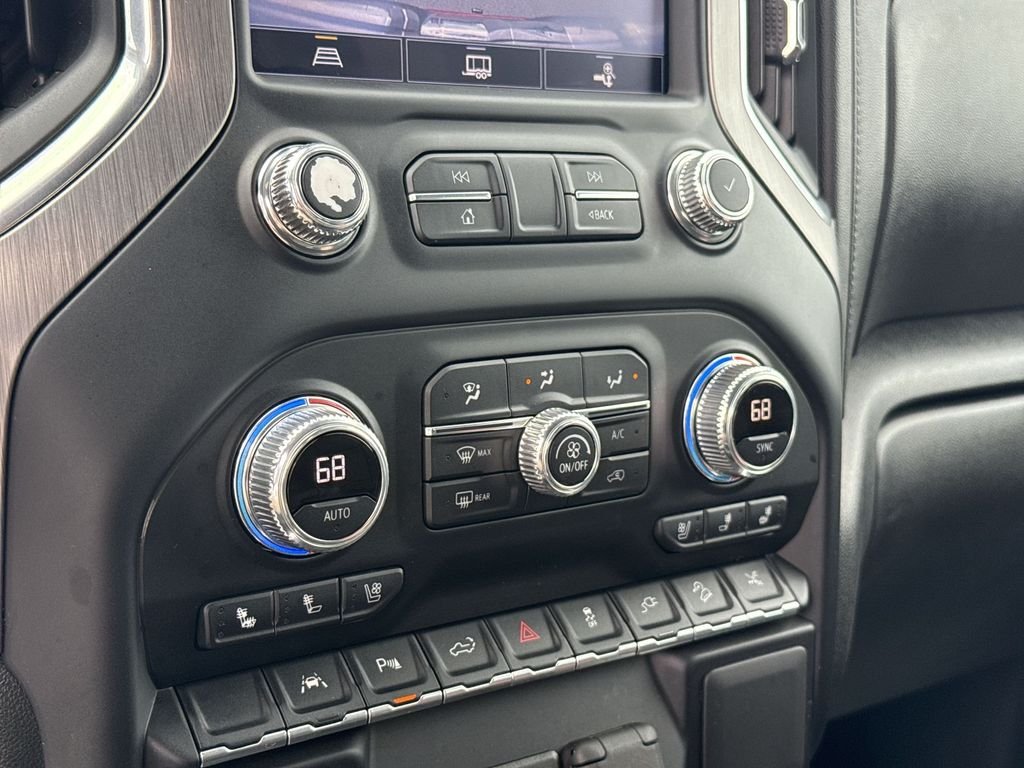Used 2022 Red GMC Denali image 18