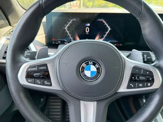 Used 2023 Black BMW xDrive40i image 18