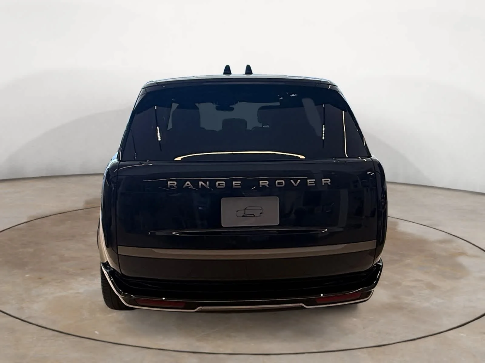 New 2026 Santorini Black Land Rover P530 LWB 7 Seat image 3