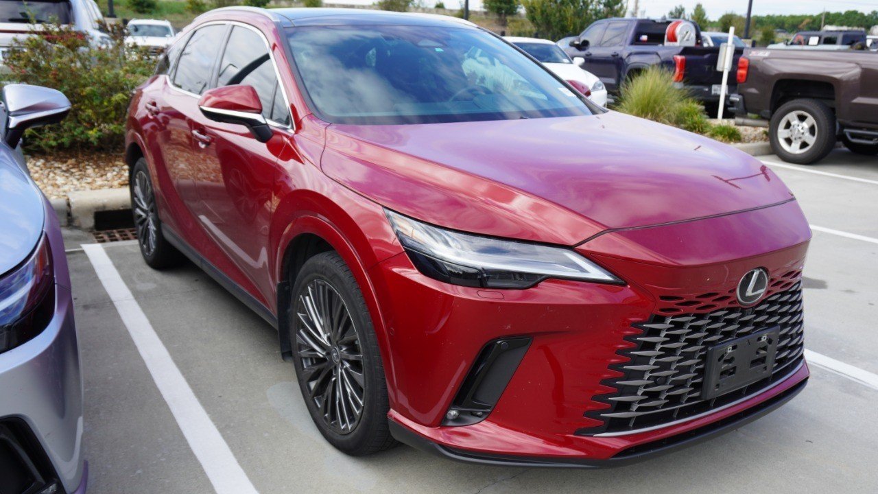 Certified Used 2025 Red Lexus RX 350h Luxury image 3
