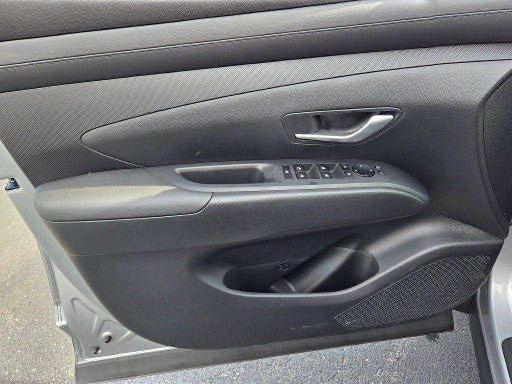 New 2026 Silver Hyundai SEL AWD image 19