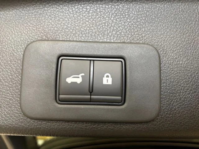 New 2026 Gray Nissan SL image 19