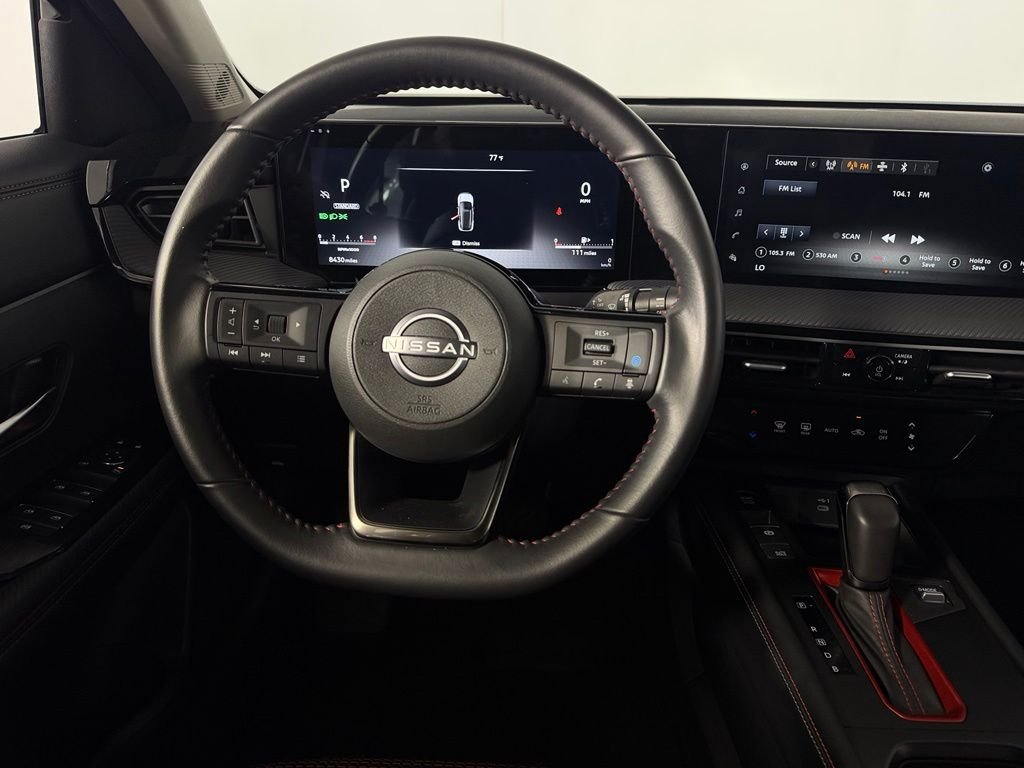 Used 2025 White Nissan SR image 13