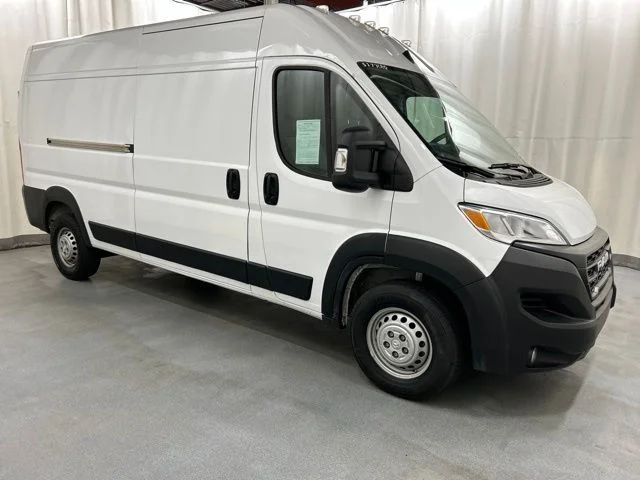 Used 2025 White Ram High Roof image 1