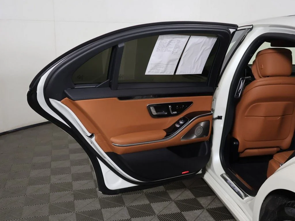 Used 2023 White Mercedes-Benz S 500 image 27