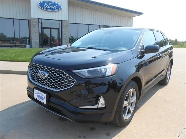 2024 Ford Edge SEL AWD's photo