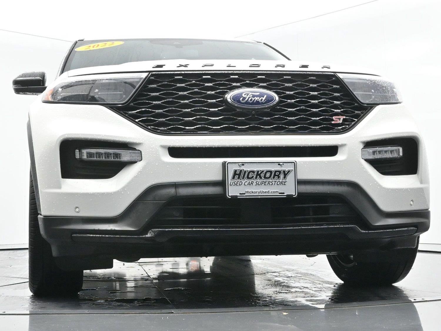 Used 2022 Star White Metallic Tri-Coat Ford ST image 55