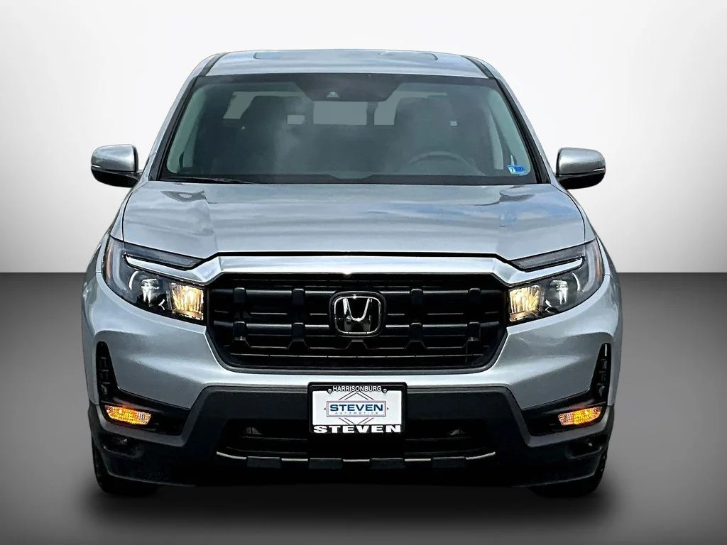 New 2026 Solar Silver Metallic Honda RTL image 2