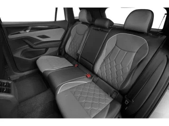 New 2026 Opal White Pearl Volkswagen SEL R-Line Turbo image 10