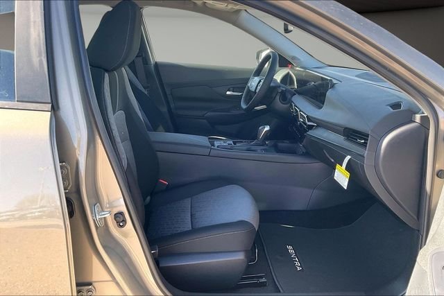 2026 Nissan Sentra SV - Photo 11