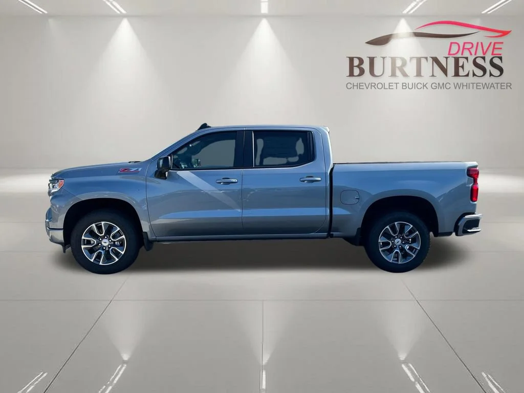 New 2026 Sterling Gray Metallic Chevrolet RST image 4