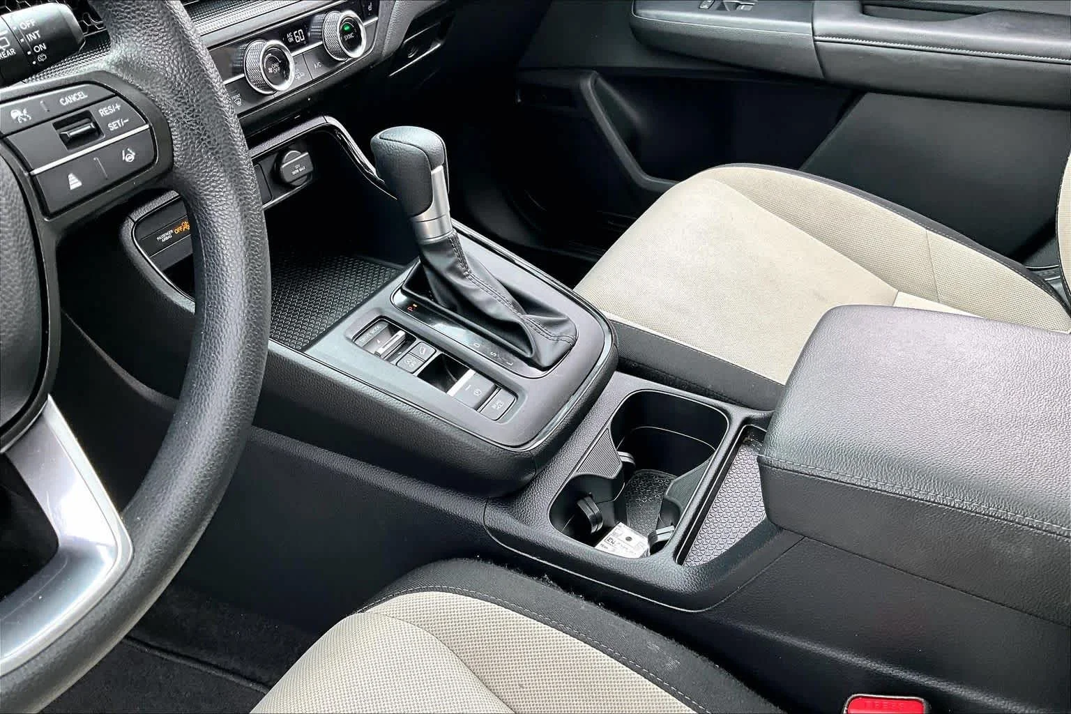 2024 Honda CR-V EX - Photo 16