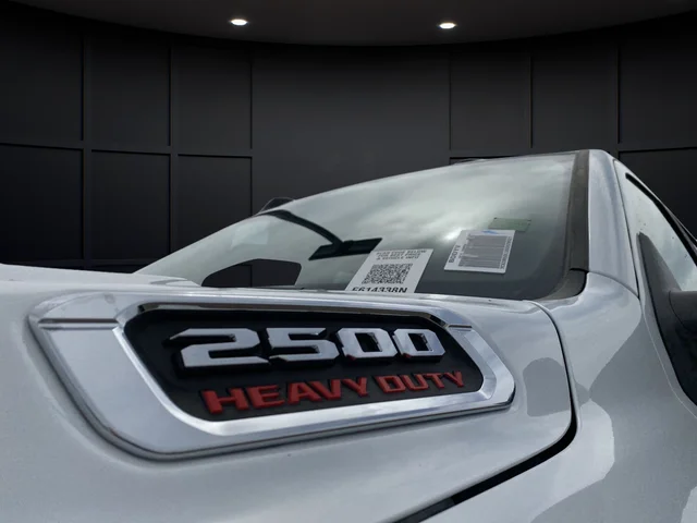New 2025 Bright White Clearcoat RAM Big Horn image 40