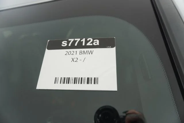 Used 2021 Glacier Silver Metallic BMW sDrive28i image 42