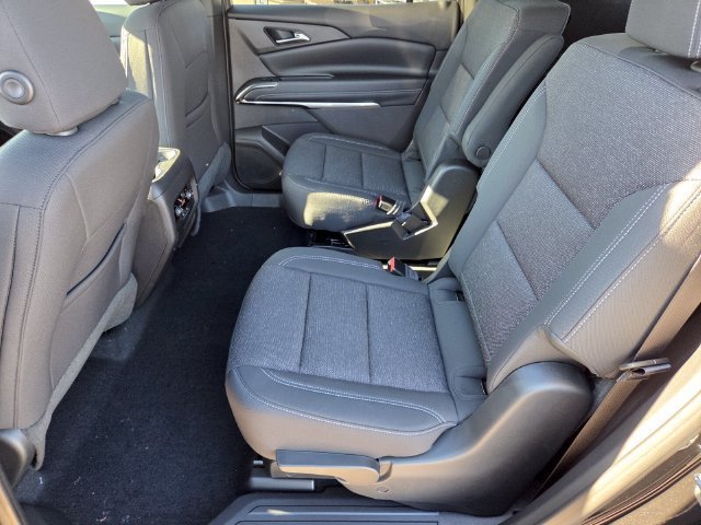 2027 Chevrolet Traverse LT - Photo 8