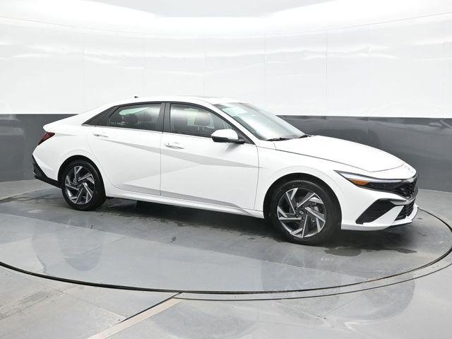 New 2026 White Hyundai Limited image 7