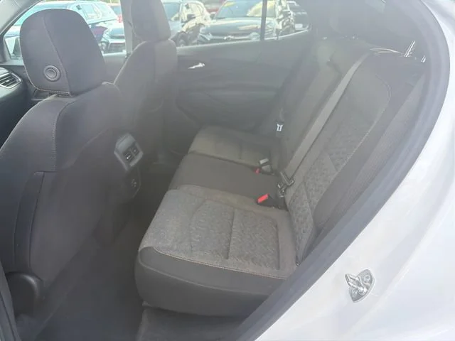 Used 2024 Summit White Chevrolet LT image 30