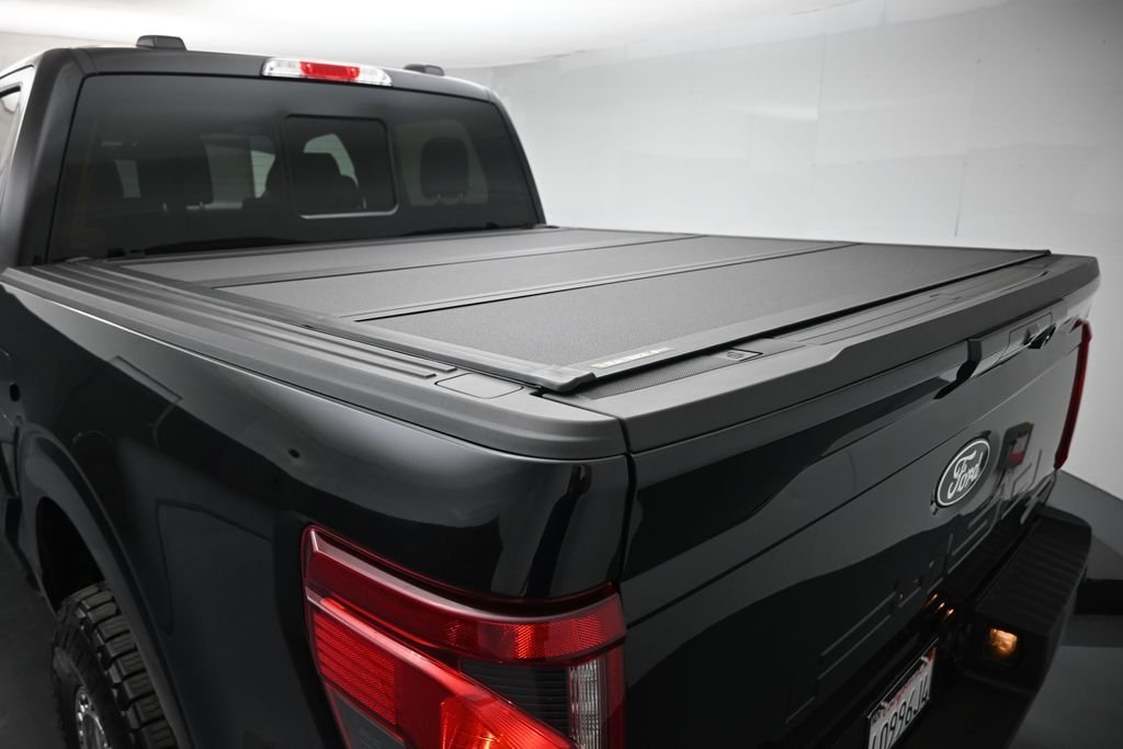 Used 2025 Black Ford XLT image 23
