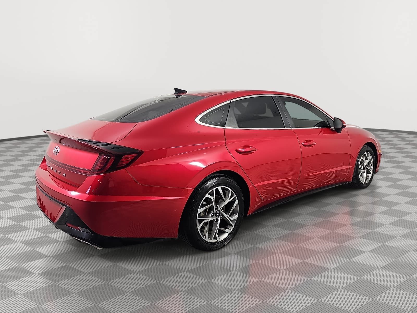 Used 2021 Red Hyundai SEL image 8