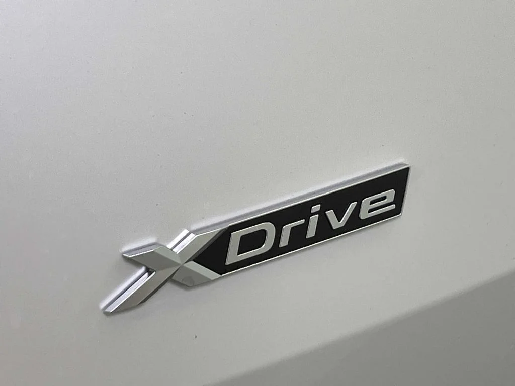 Used 2026 White BMW 30 xDrive image 11