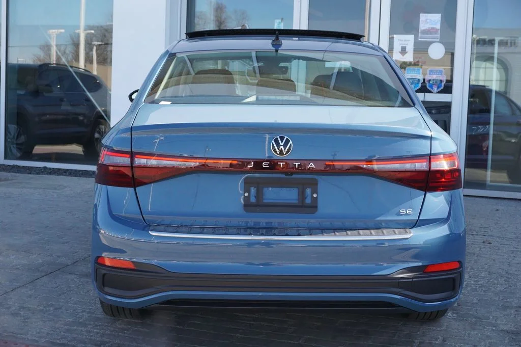 New 2026 Blue Volkswagen 1.5T SE image 6