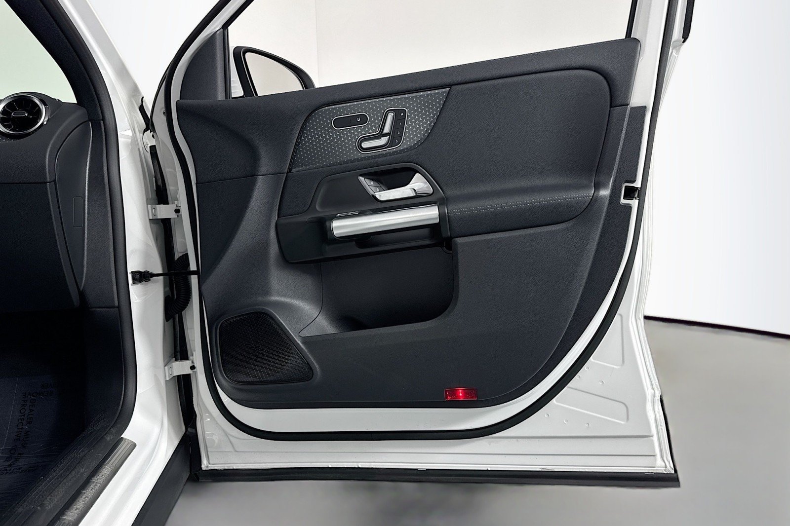 Certified Used 2026 Polar White Mercedes-Benz 250 image 24