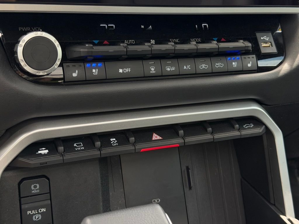 Used 2025 Gray Toyota Platinum image 39