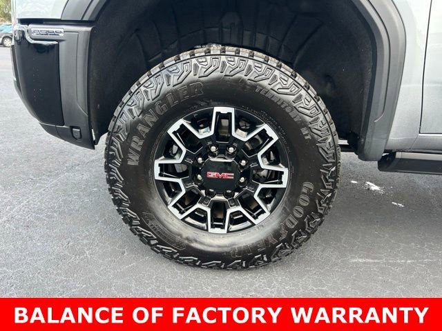 2026 GMC Sierra 2500HD AT4X - Photo 9