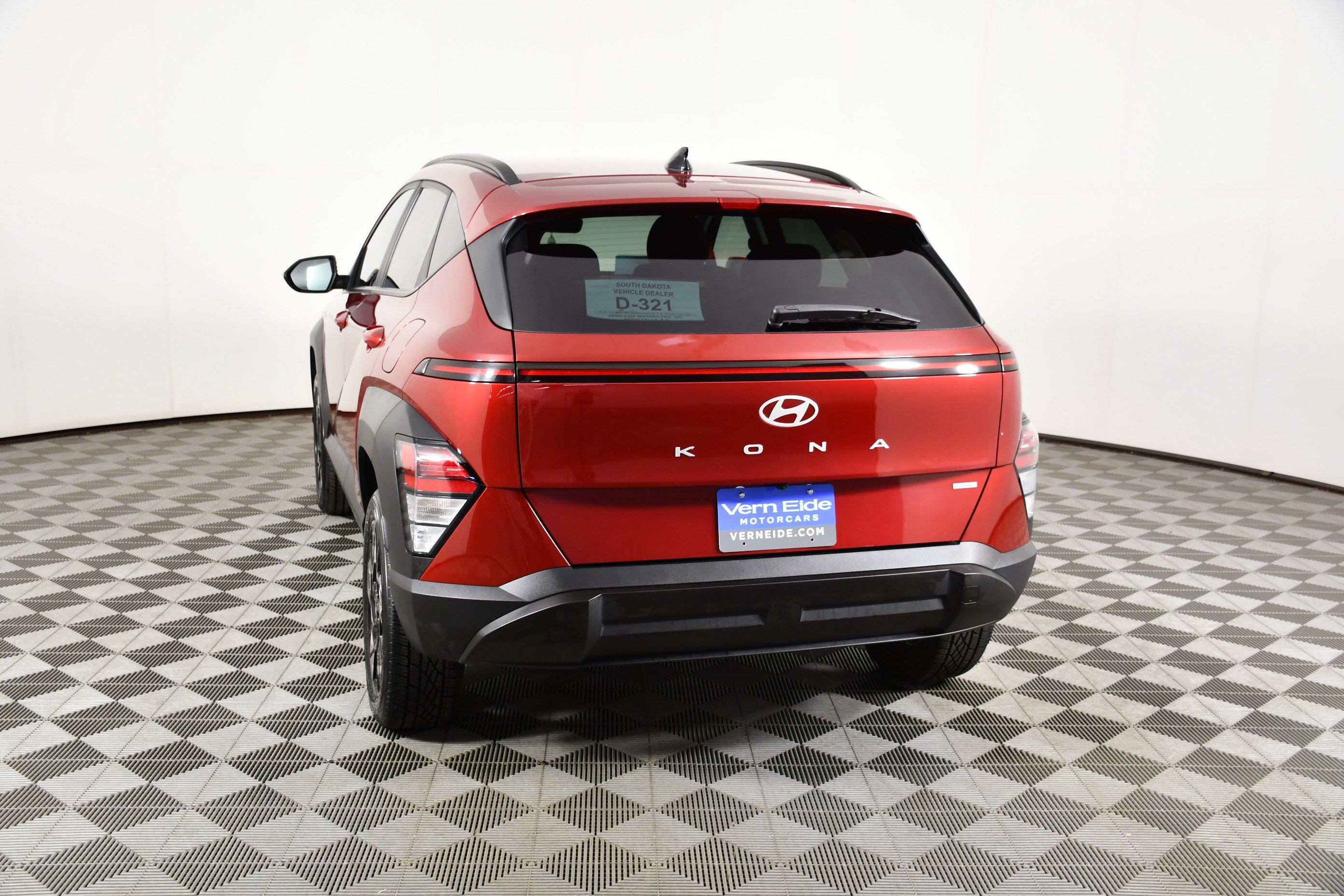 Used 2024 Ultimate Red Metallic Hyundai SEL image 7