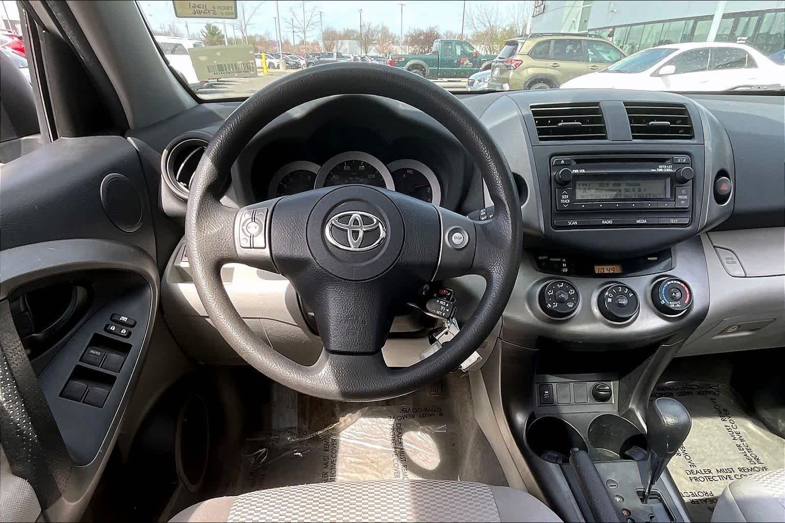 Used 2012 Classic Silver Metallic Toyota  image 6