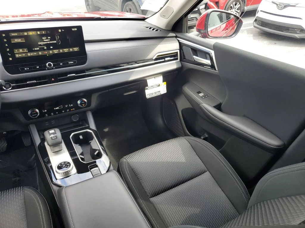New 2026 Red Mitsubishi ES image 16