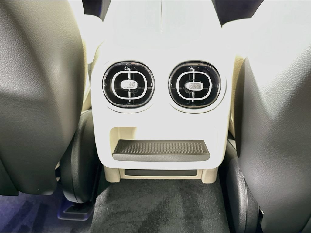 New 2026 Polar White Mercedes-Benz C 300 image 61