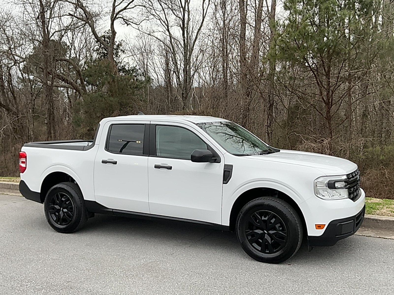 2024 Ford Maverick XL