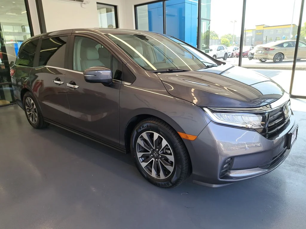 2024 Honda Odyssey EX-L - Photo 8