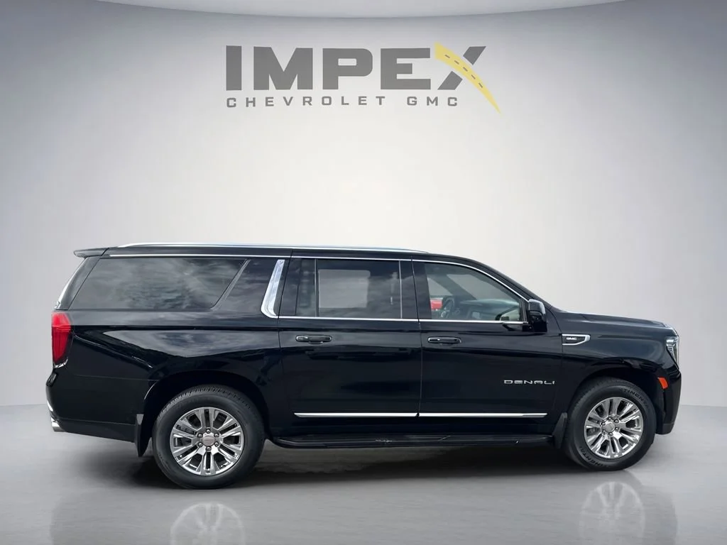 Used 2024 Onyx Black GMC Denali image 6