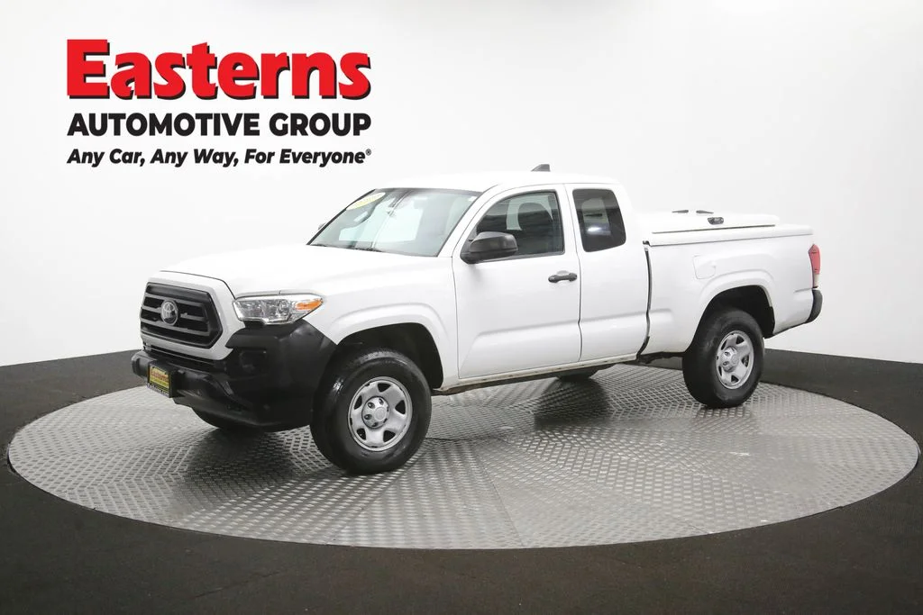 Used 2020 White Toyota SR image 56