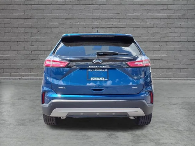 Used 2023 Blue Ford SEL image 11