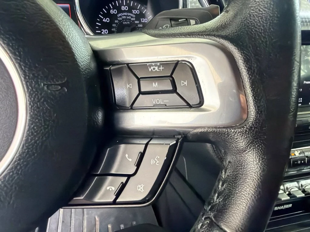 Used 2017 Gray Ford GT Premium image 39